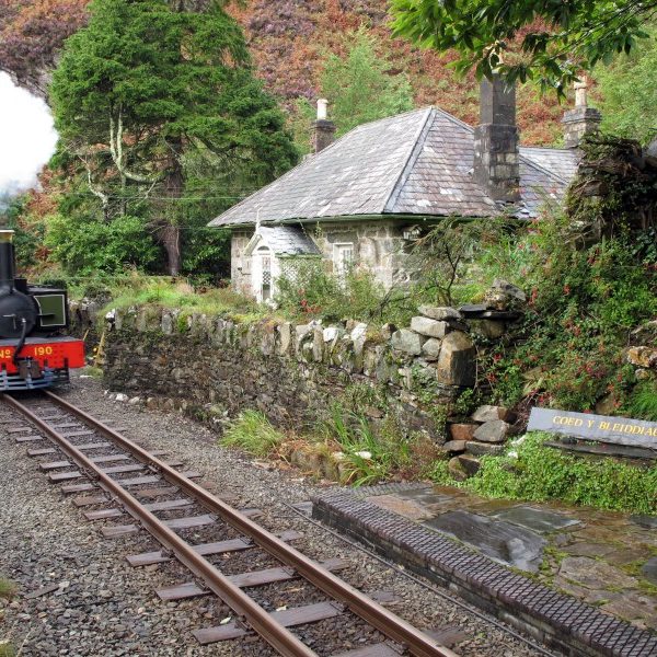 Restoration of Coed y Bleiddiau on the Ffestiniog Steam Railway